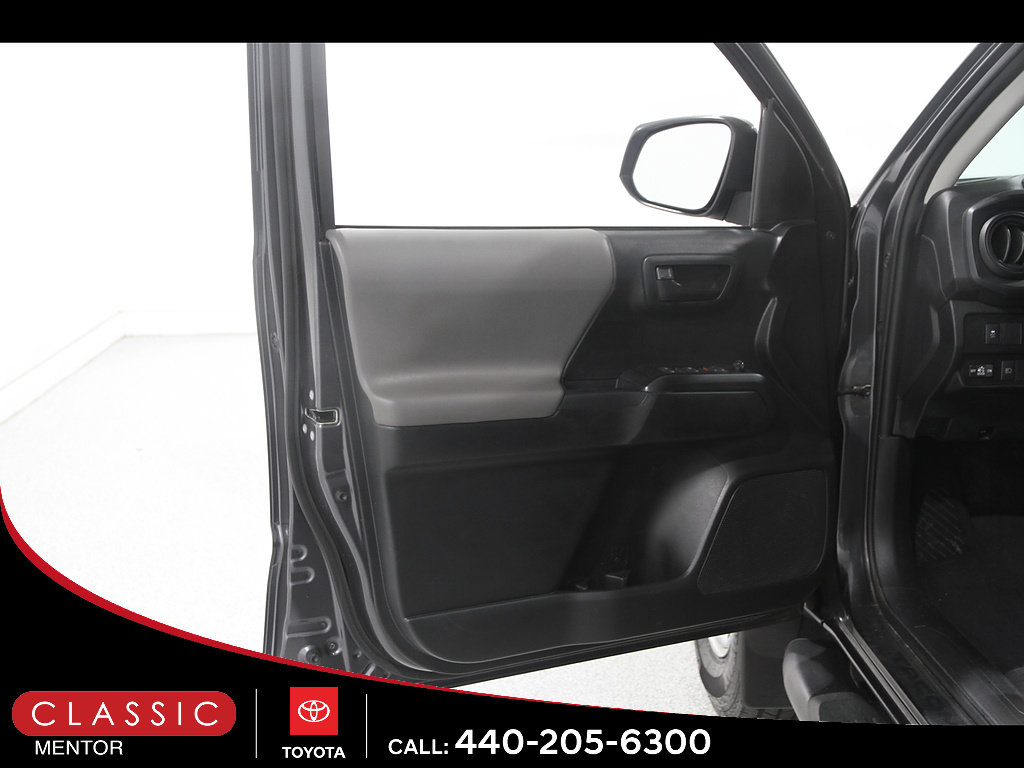 Certified 2021 Toyota Tacoma SR AWD/4WD image 4