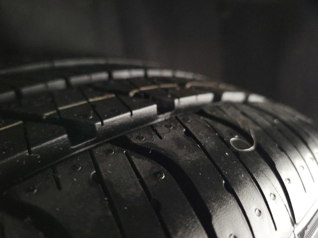 Used 2021 Lexus ES 350 w/ Premium Package image 12