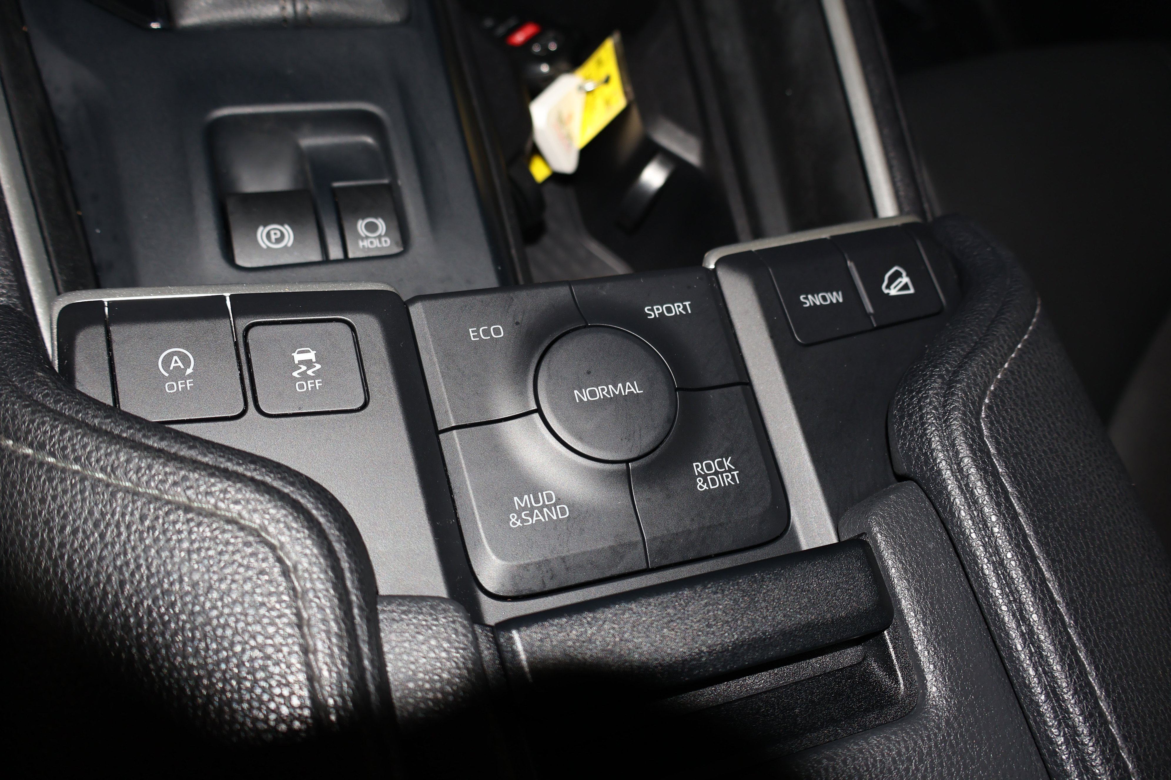 Used 2024 Toyota Grand Highlander XLE image 32