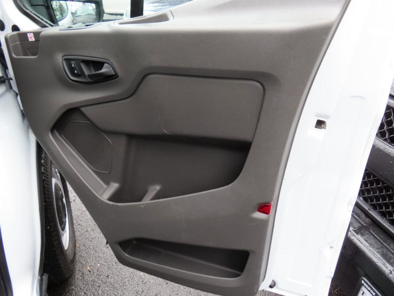 Used 2020 Ford Transit 250 Medium Roof image 17