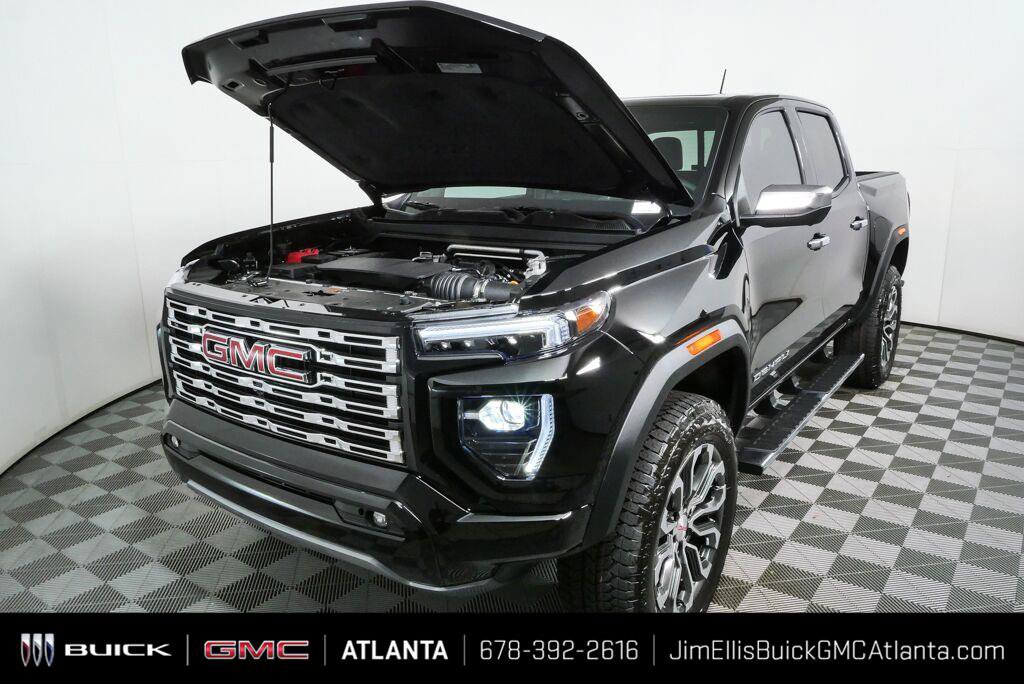 New 2026 GMC Canyon Denali AWD/4WD image 4