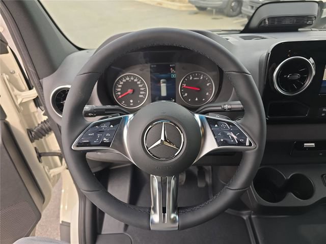 New 2026 Mercedes-Benz Sprinter 2500 image 24