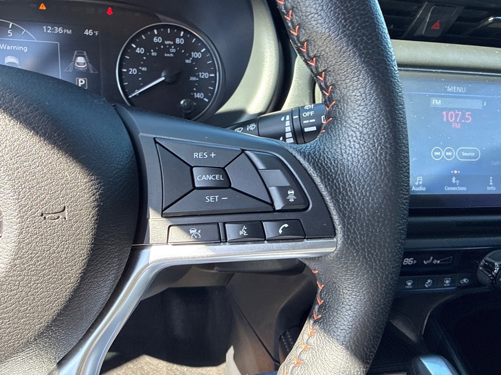 Used 2024 Nissan Kicks SR FWD image 24