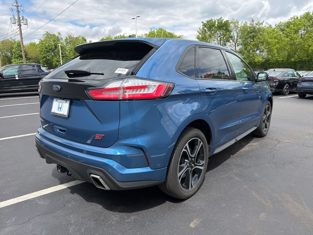 Used 2019 Ford Edge ST w/ Equipment Group 401A AWD/4WD image 5