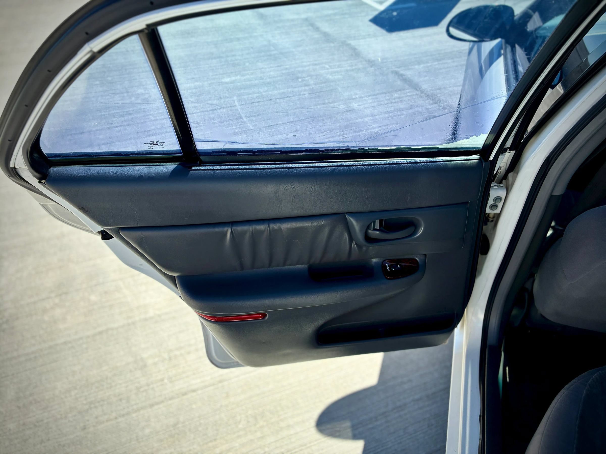 Used 2003 Buick Century Custom FWD image 31