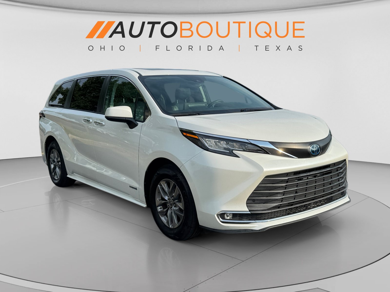 Used 2021 Toyota Sienna XLE AWD/4WD image 8