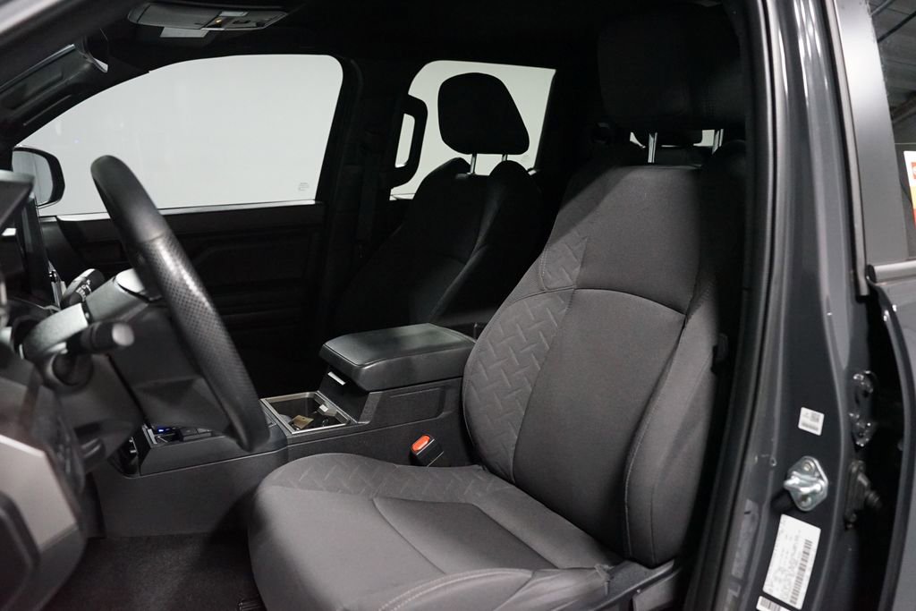 Certified 2024 Toyota Tacoma SR5 image 28