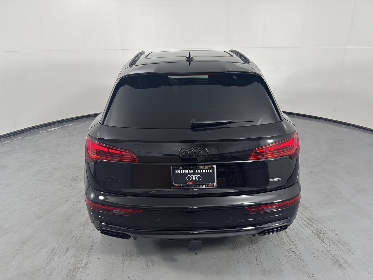 Used 2023 Audi Q5 e Premium Plus w/ Premium Plus Package AWD/4WD image 34