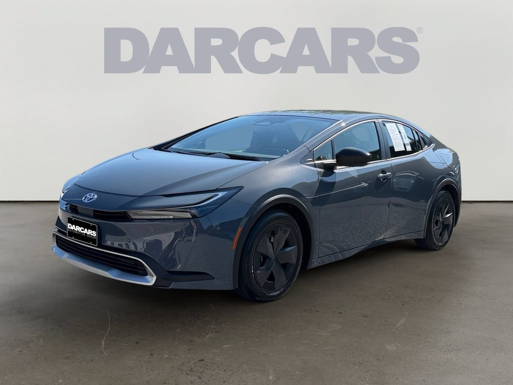 Used 2026 Toyota Prius Plug-In Hybrid FWD image 3