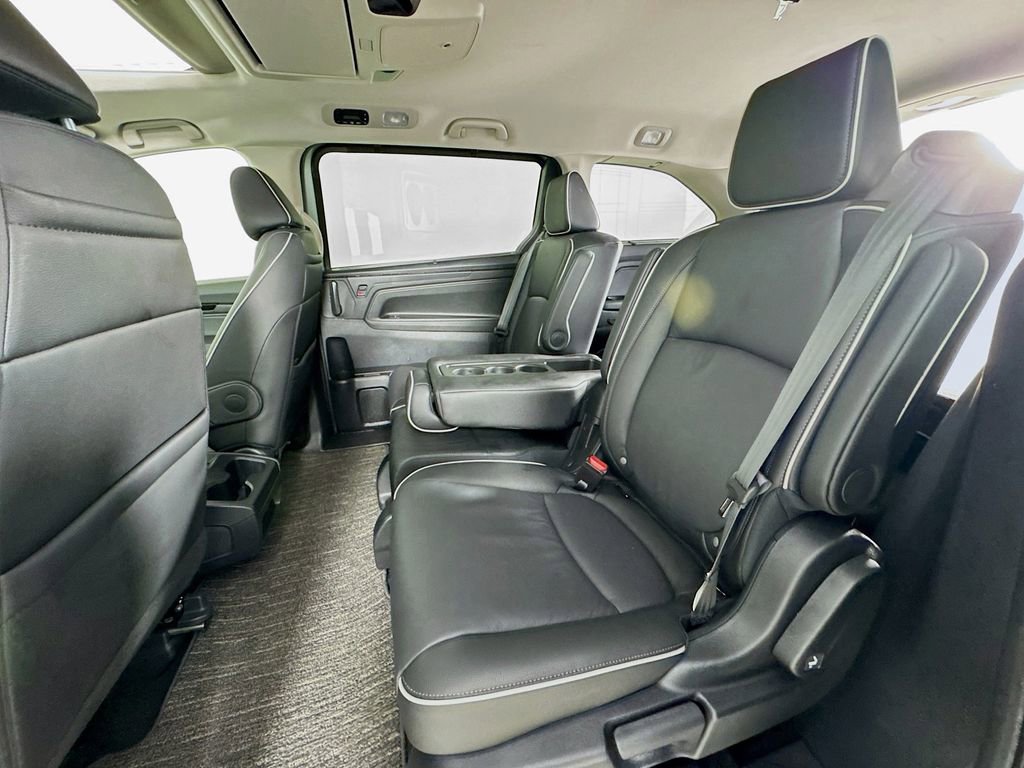 Used 2026 Honda Odyssey Touring image 31