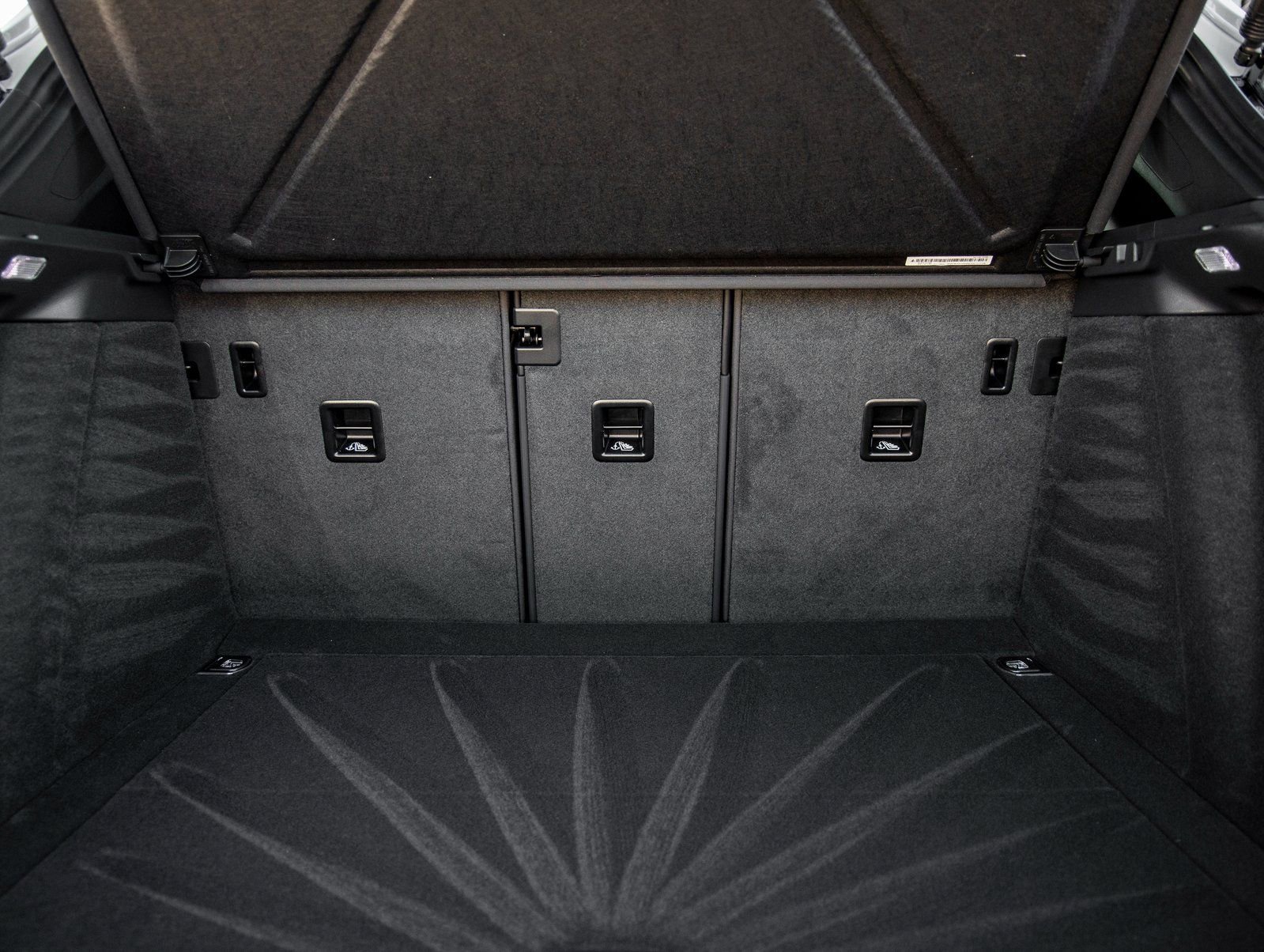 New 2026 Porsche Macan GTS AWD/4WD image 34