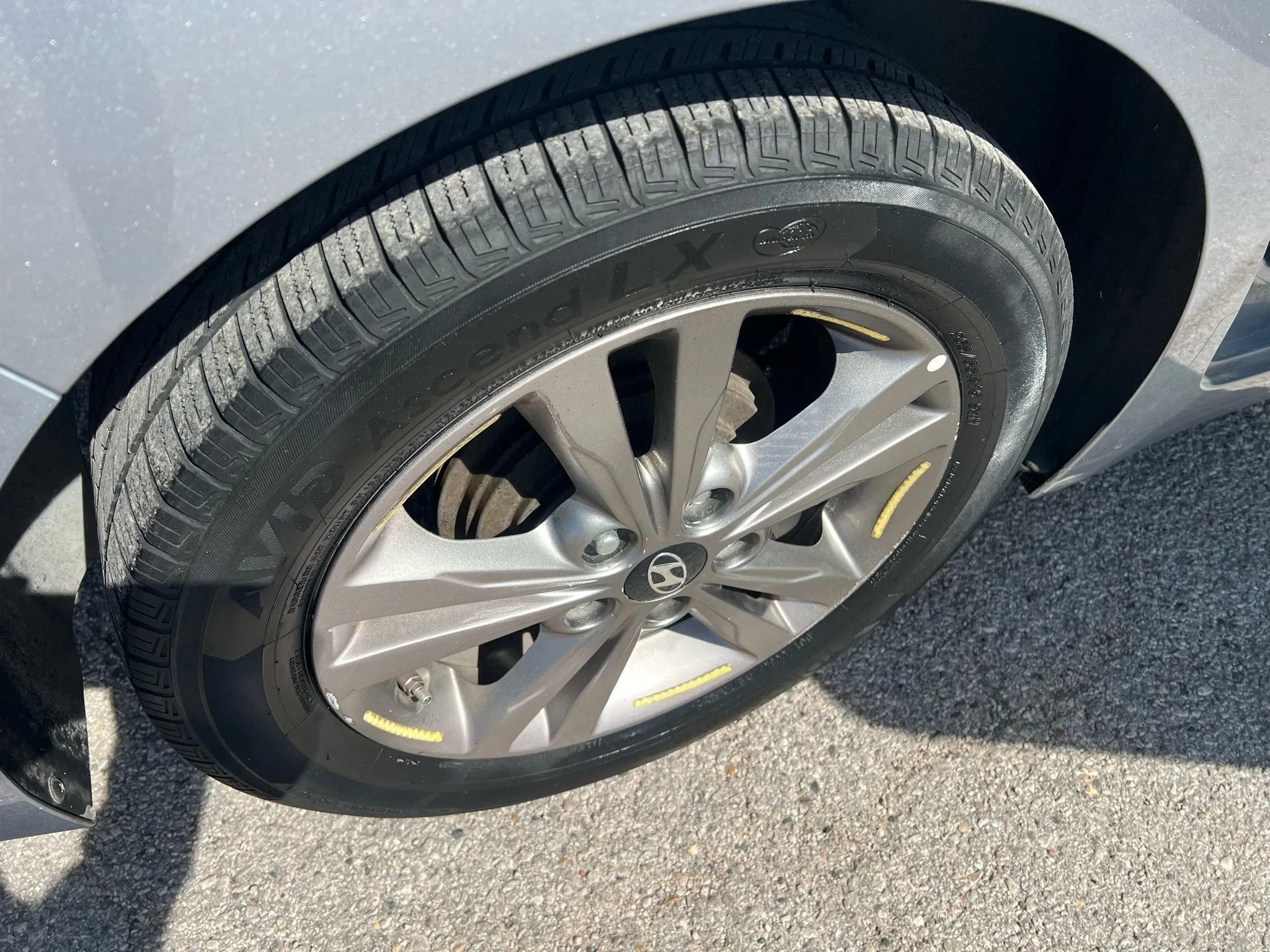 Used 2017 Hyundai Elantra SE image 23