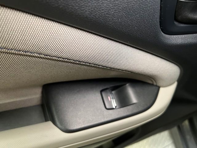 Used 2025 Subaru Forester Premium AWD/4WD image 56