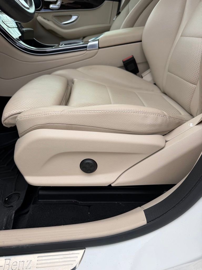Used 2021 Mercedes-Benz GLC 300 image 14