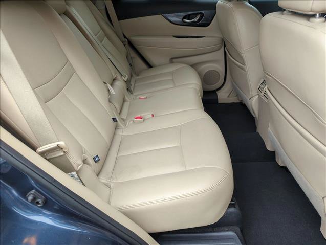 Used 2016 Nissan Rogue SL w/ SL Premium Package FWD image 20
