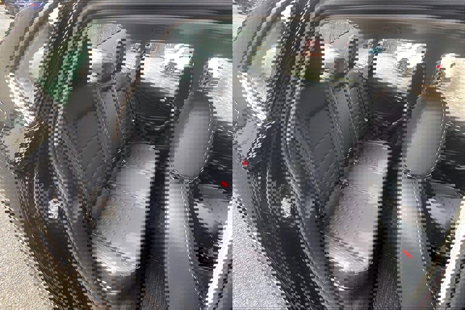 Certified 2024 Volkswagen Jetta SE w/ Panoramic Sunroof Package image 26