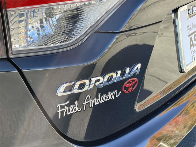 Used 2022 Toyota Corolla LE image 11