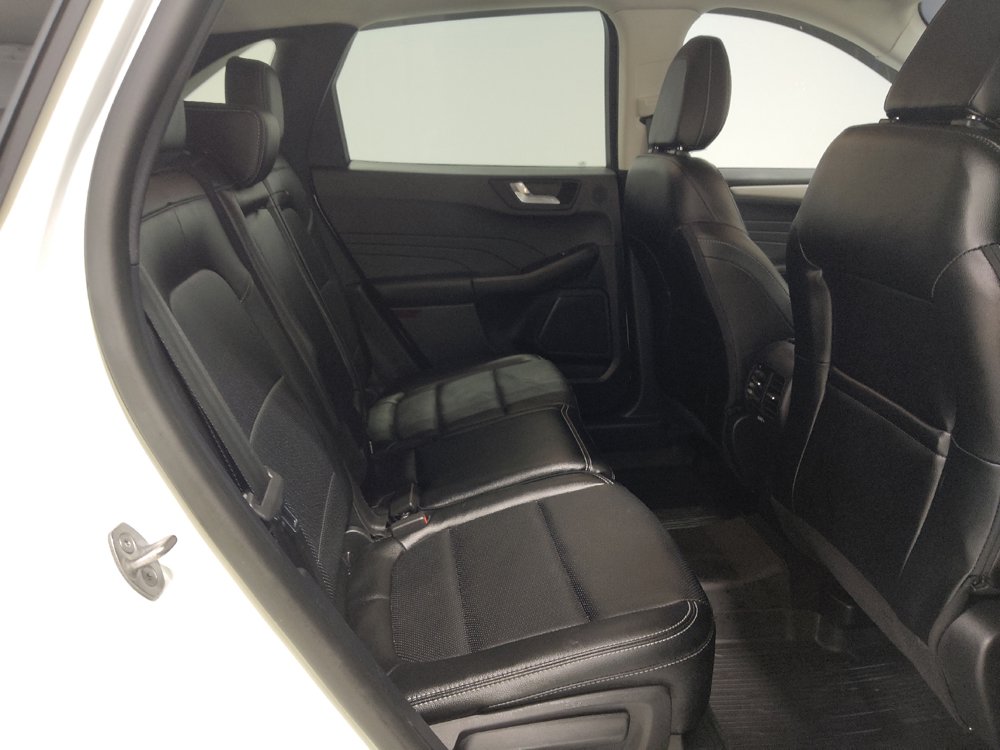 Used 2022 Ford Escape SEL w/ Technology Package AWD/4WD image 19