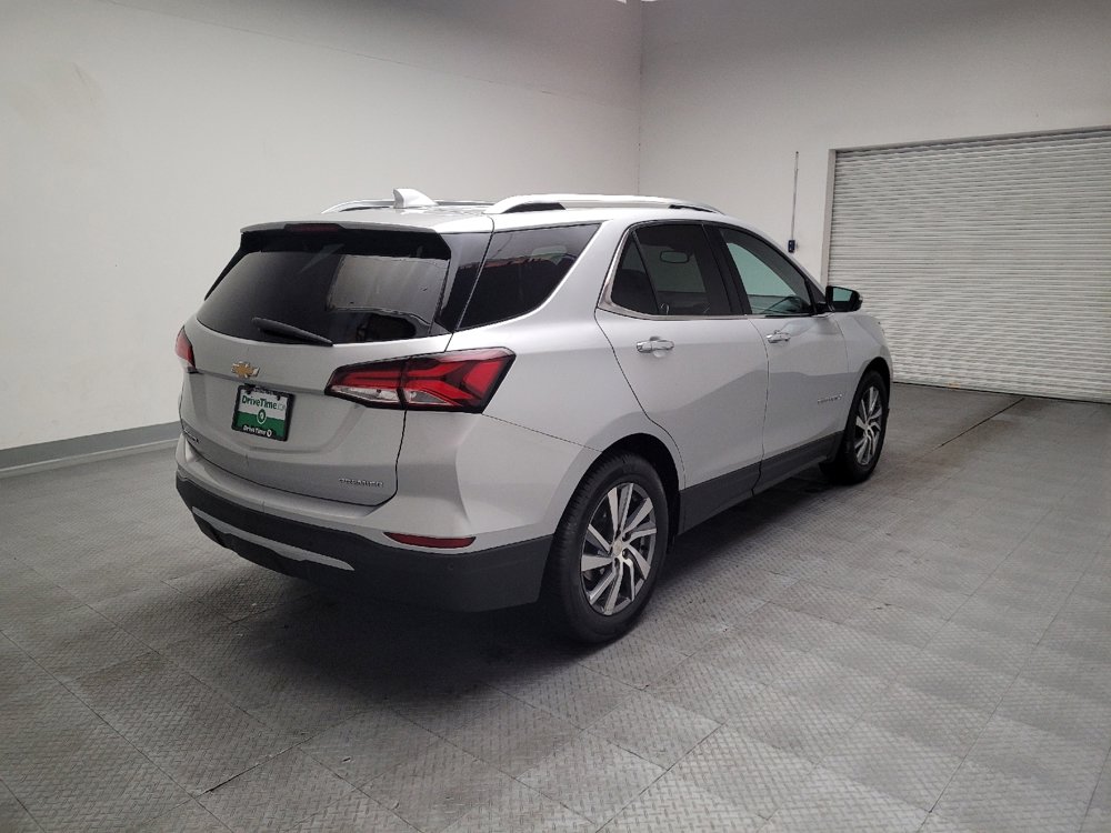 Used 2022 Chevrolet Equinox Premier FWD image 9