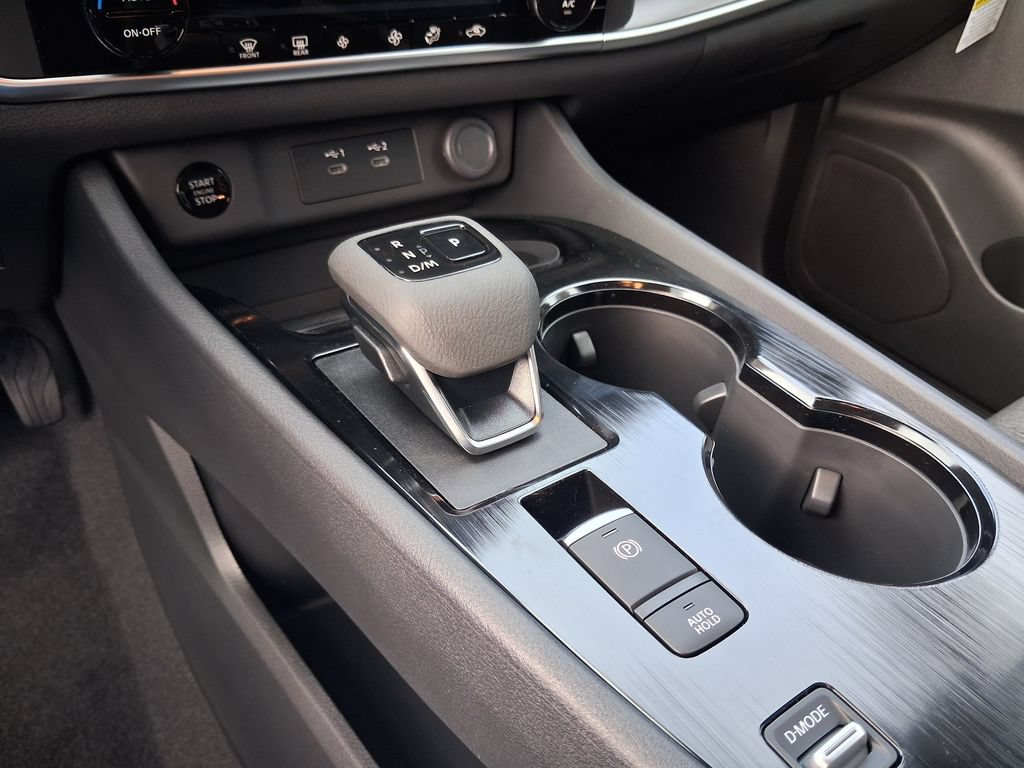 New 2026 Nissan Rogue SV FWD image 9