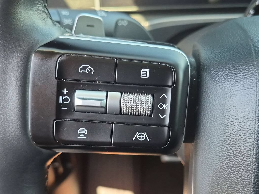 Used 2025 Hyundai Santa Fe SEL AWD/4WD image 21