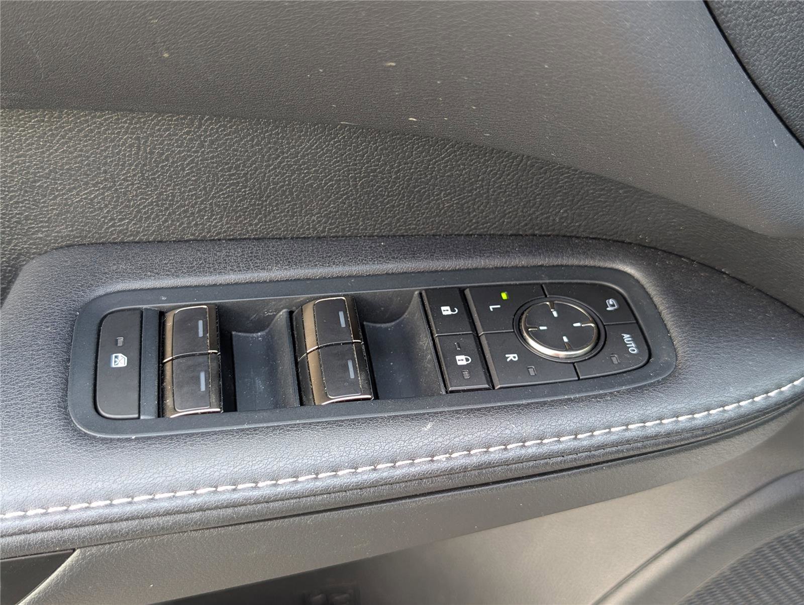 Used 2025 Lexus RX 350 Premium w/ Convenience Package image 20