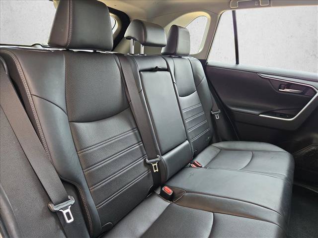 Used 2020 Toyota RAV4 Limited AWD/4WD image 21