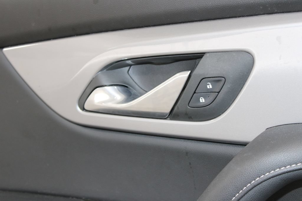 Used 2024 Chevrolet Blazer LT w/ Convenience Package FWD image 36