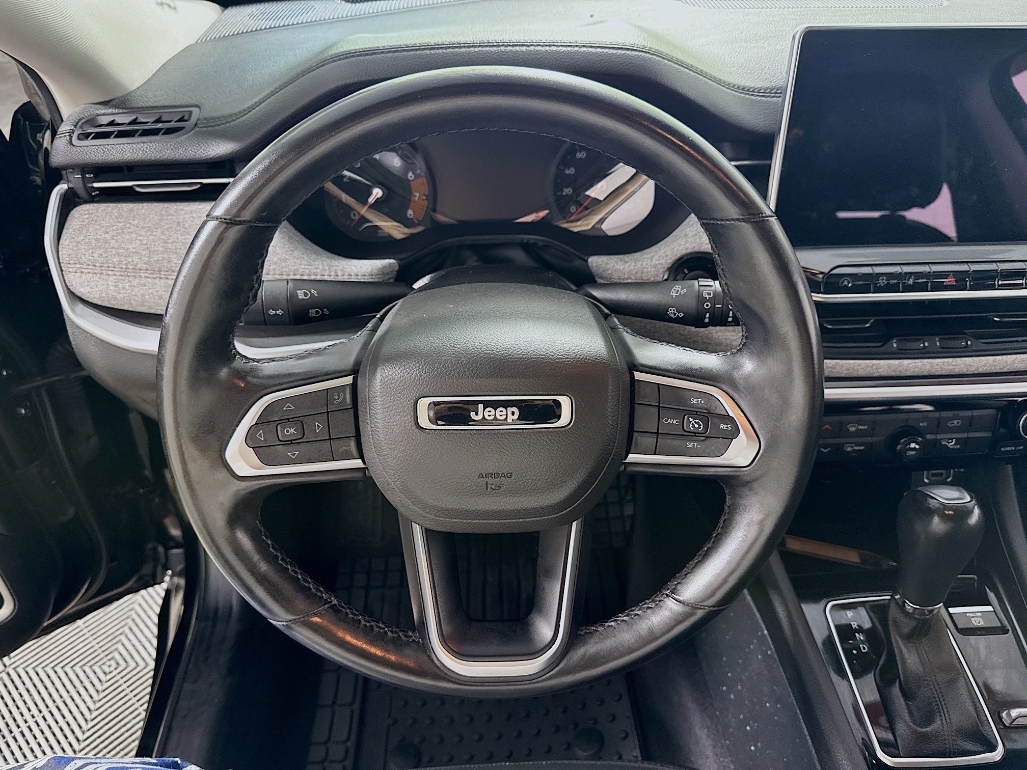 Used 2022 Jeep Compass Latitude AWD/4WD image 14