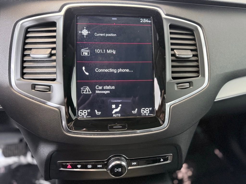 Used 2022 Volvo XC90 T5 Momentum w/ Climate Package image 14