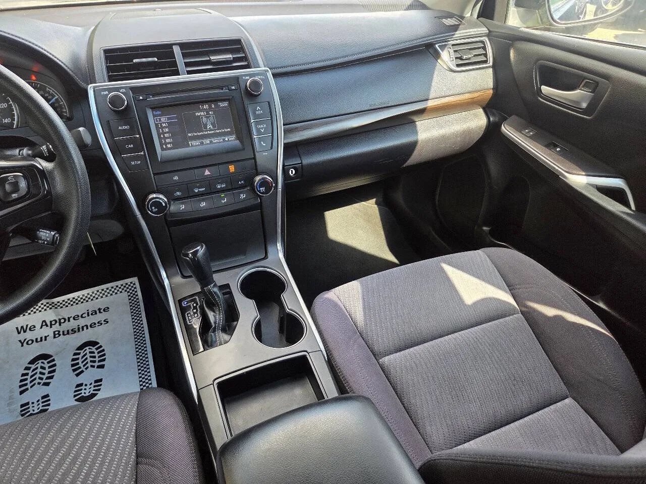 Used 2015 Toyota Camry LE FWD image 13