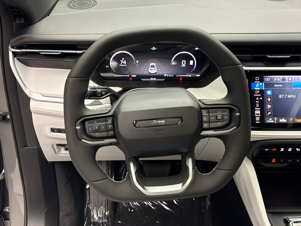 New 2026 Jeep Cherokee Overland AWD/4WD image 11