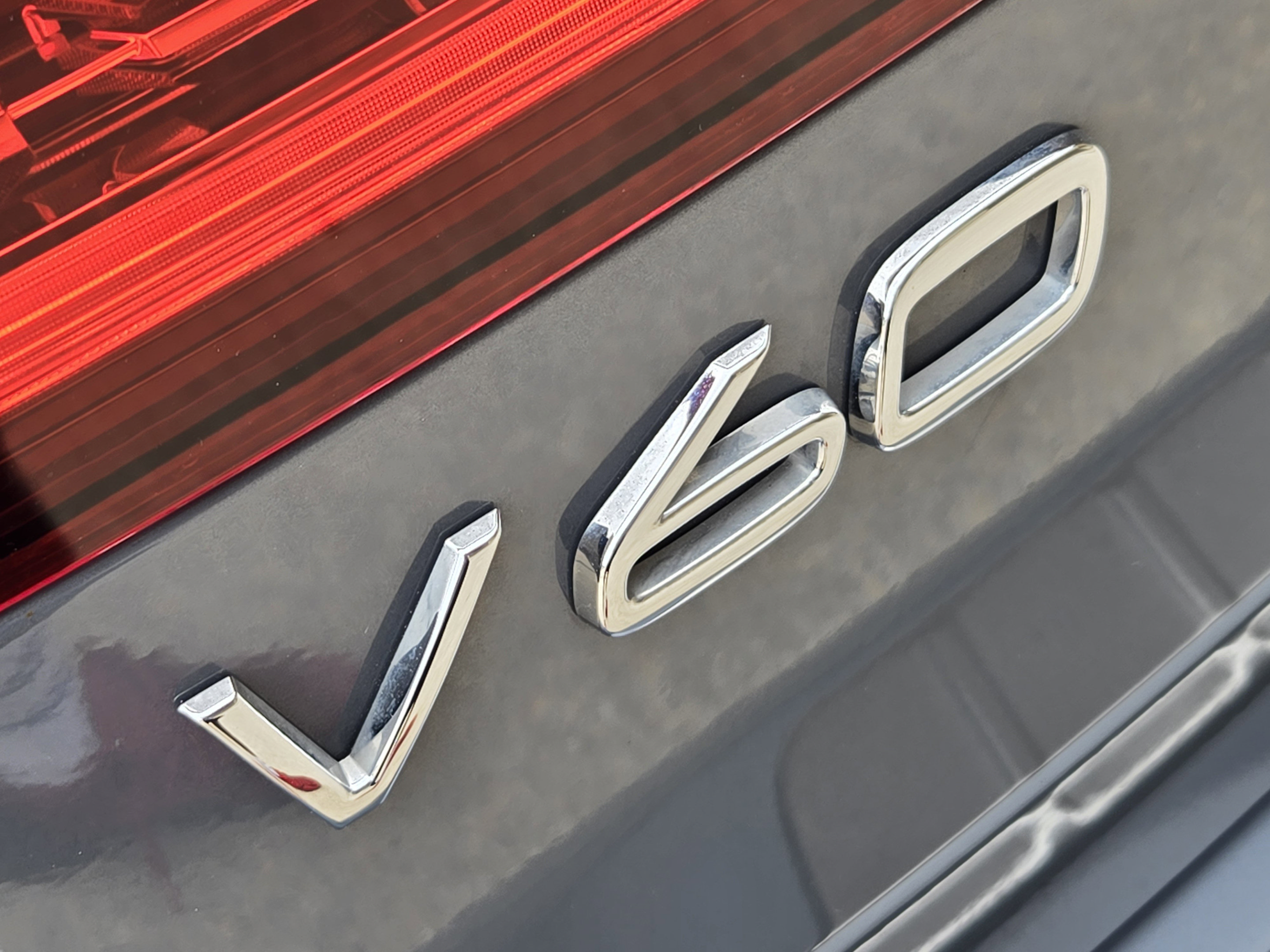 Used 2022 Volvo V60 T5 Cross Country w/ Advanced Package AWD/4WD image 38