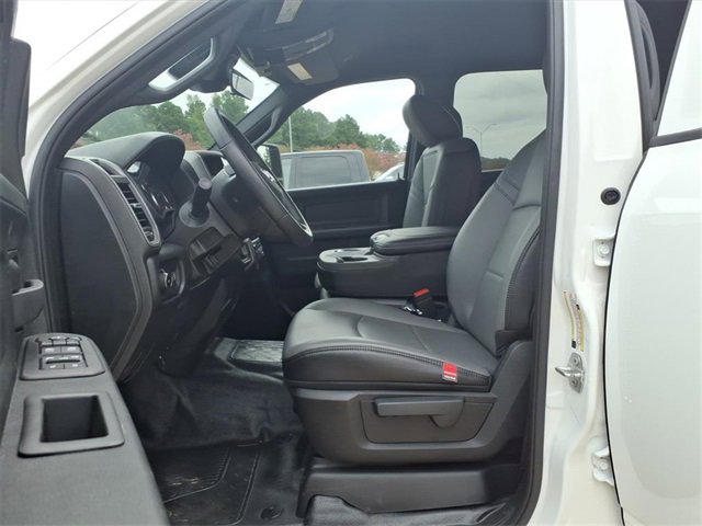 New 2026 RAM 3500 Tradesman w/ Chrome Appearance Group image 15