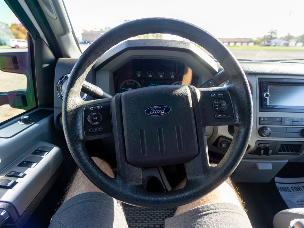 Used 2015 Ford F250 XLT w/ XLT Interior Package image 22