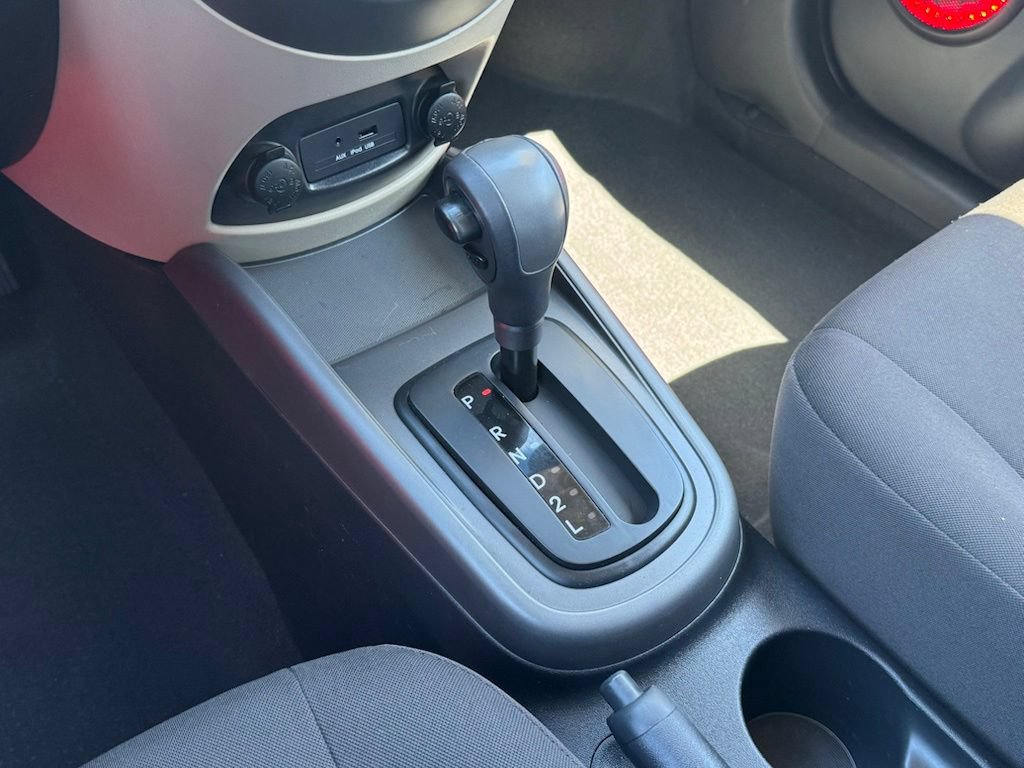Used 2010 Kia Soul ! FWD image 17