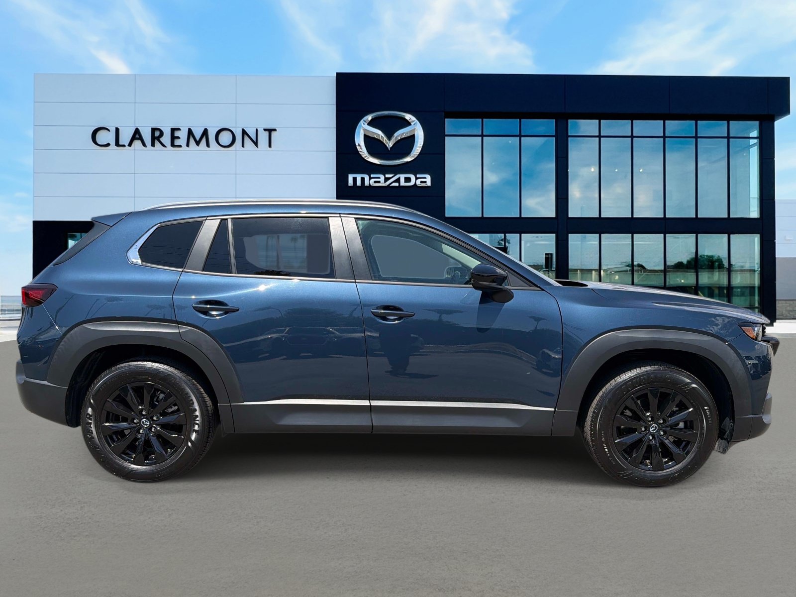 Used 2025 MAZDA CX-50 AWD 2.5 S w/ Cargo Package image 4