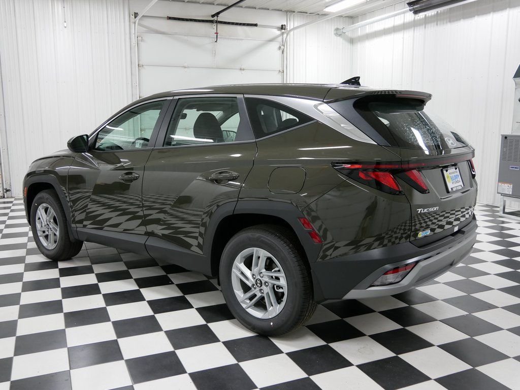Certified 2025 Hyundai Tucson SE AWD/4WD image 4