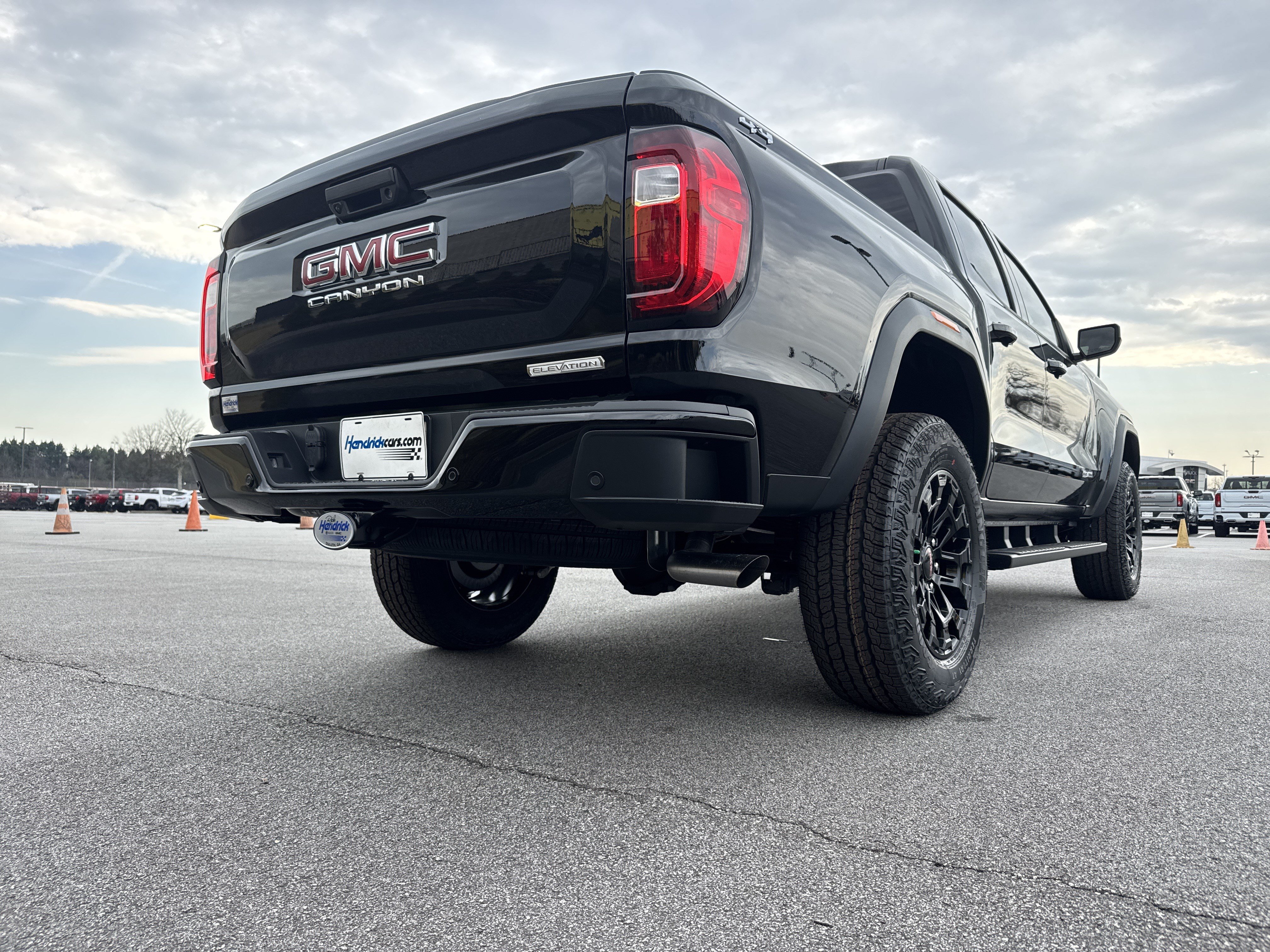 New 2026 GMC Canyon Elevation w/ Convenience Package AWD/4WD image 10