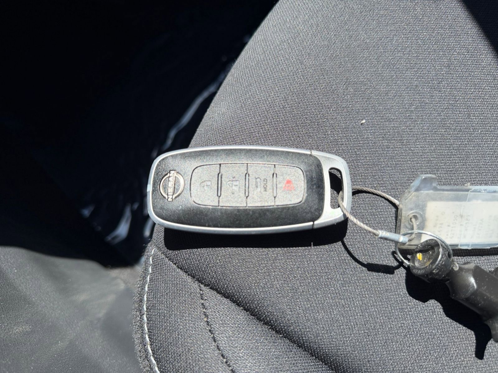 Used 2025 Nissan Sentra SV FWD image 21