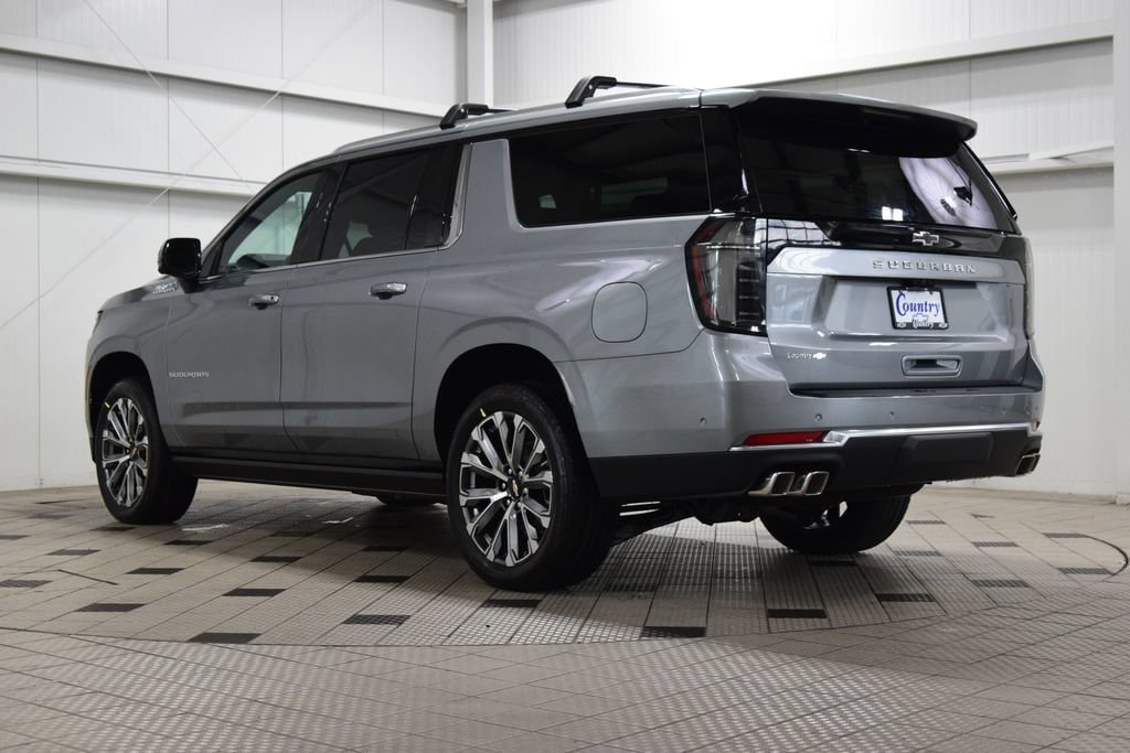 New 2026 Chevrolet Suburban High Country AWD/4WD image 6