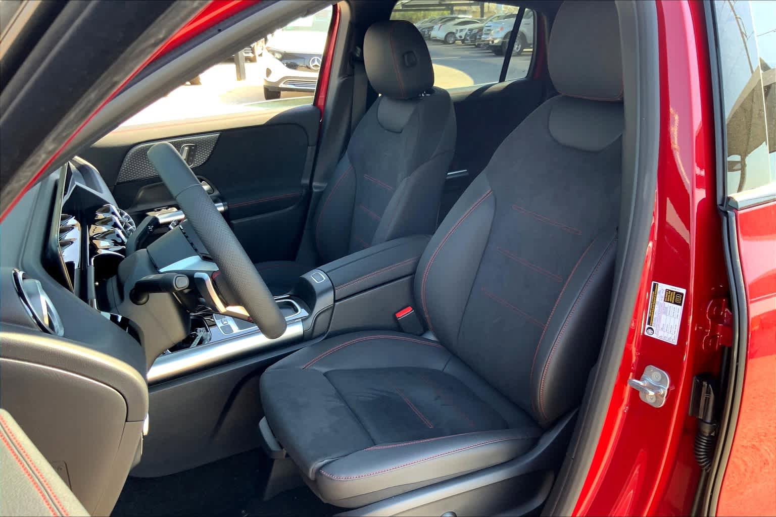New 2025 Mercedes-Benz GLA 250 image 16