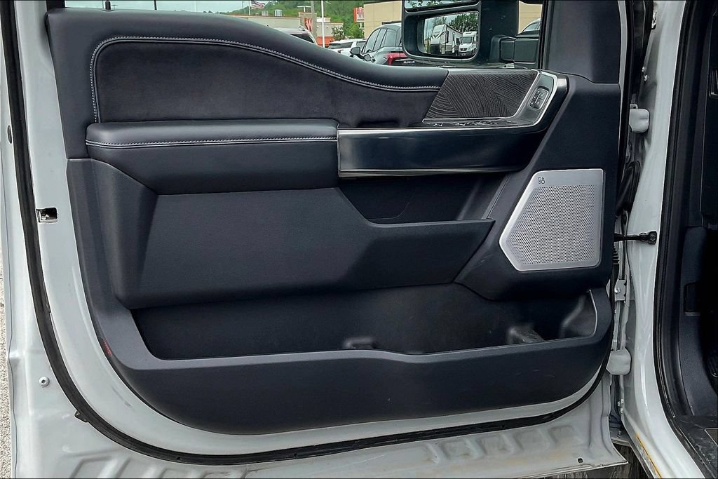 Used 2025 Ford F450 Platinum AWD/4WD image 19