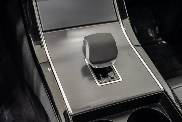 Used 2024 Land Rover Range Rover Velar Dynamic SE AWD/4WD image 19