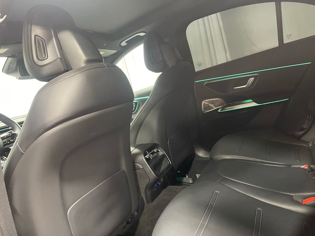 Certified 2025 Mercedes-Benz E 53 AMG e 4MATIC Sedan w/ Driver Assistance Package image 26