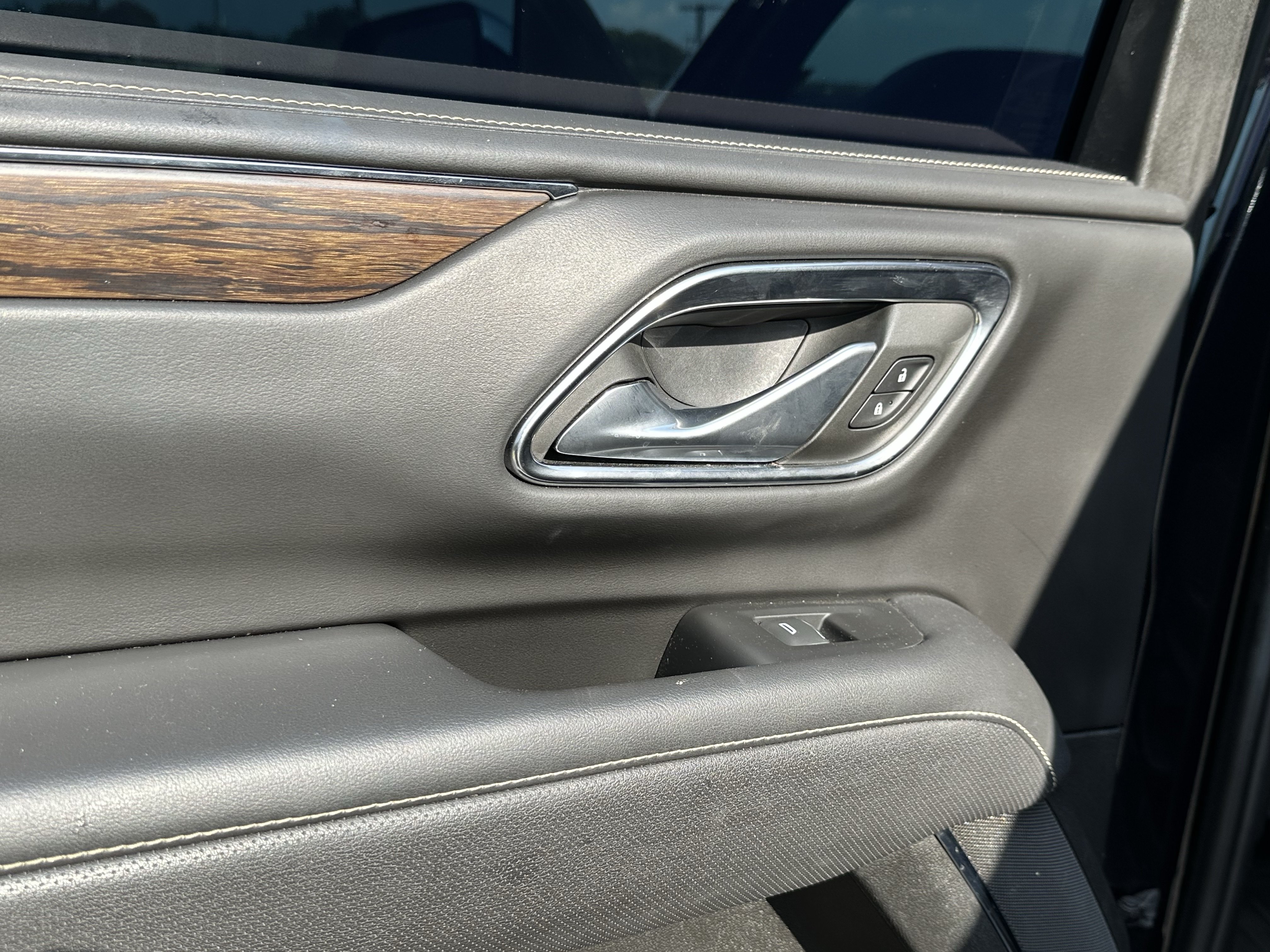 Used 2023 Chevrolet Tahoe Premier RWD image 26