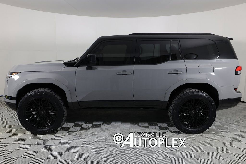 Used 2025 Lexus GX 550 w/ Accessory Package (Z1) image 8