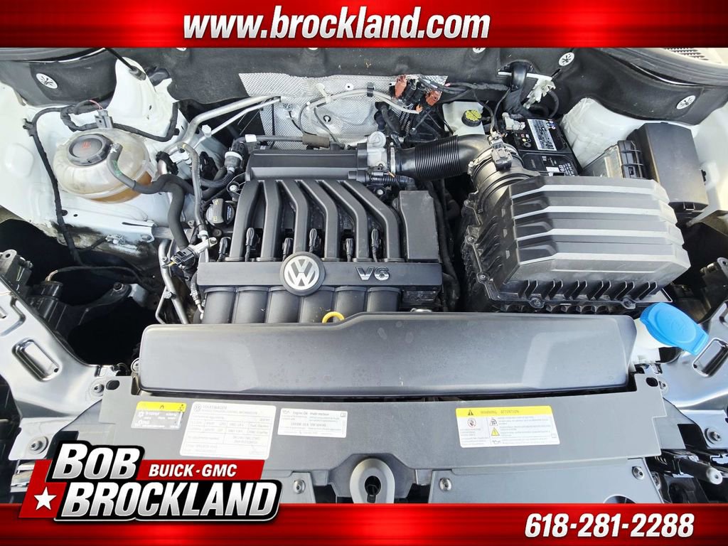 Used 2021 Volkswagen Atlas Cross Sport SE image 17