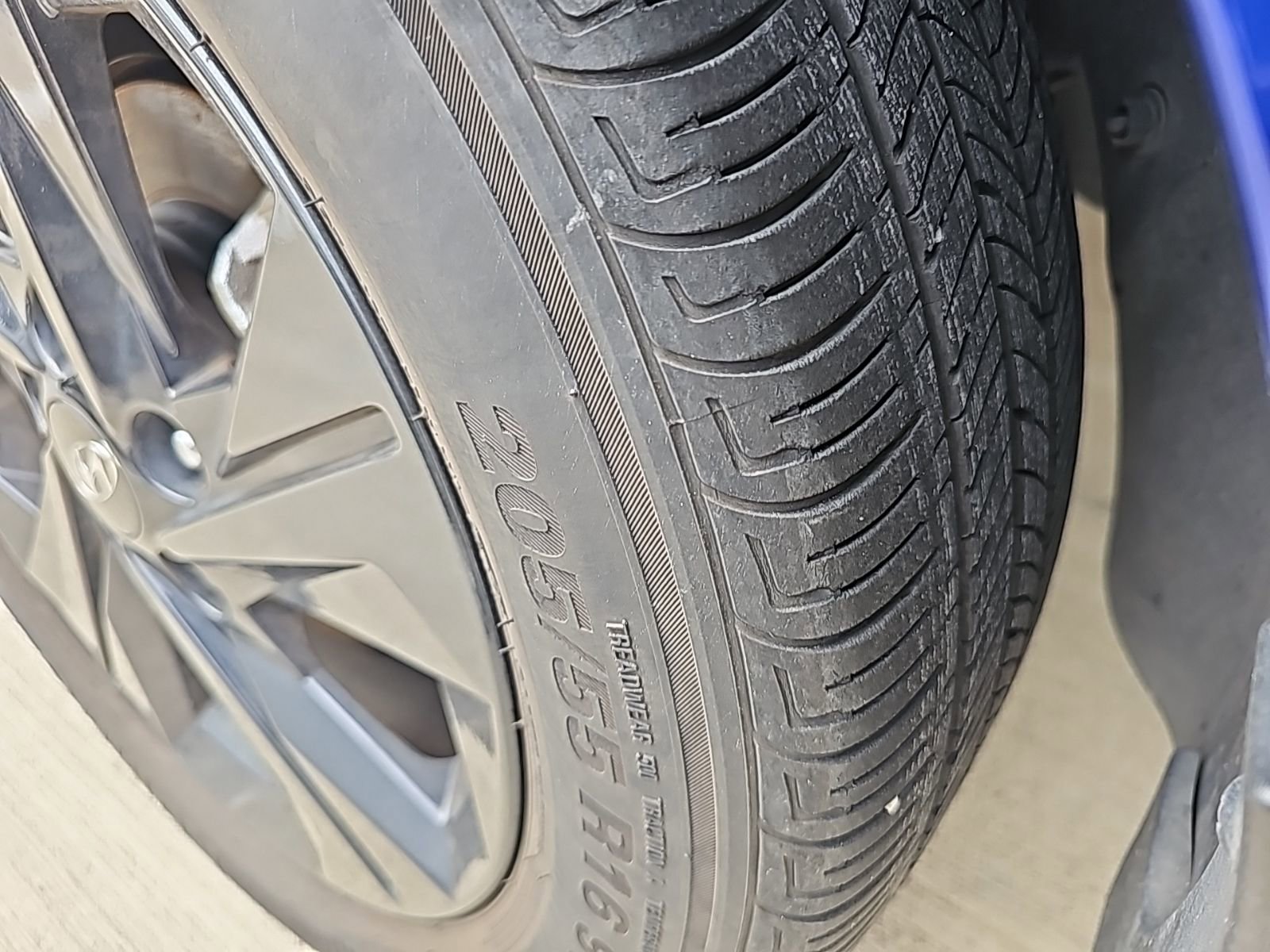 Used 2023 Hyundai Elantra SEL image 6