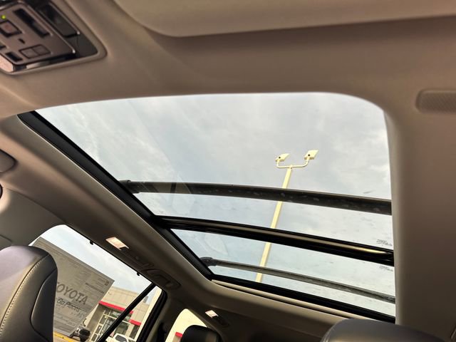 New 2026 Toyota Grand Highlander Limited image 23